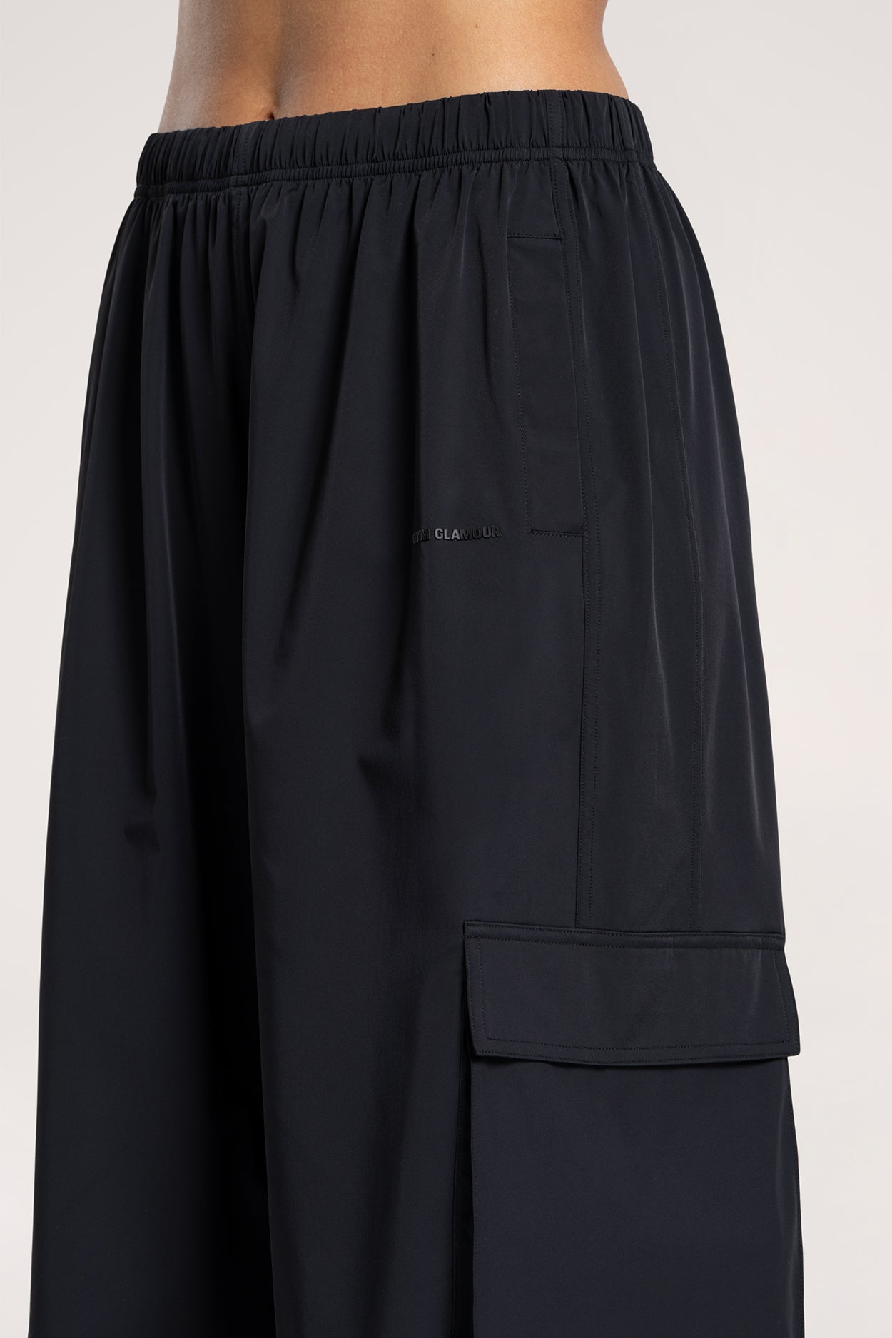 Spodnie cargo UN1FORM black