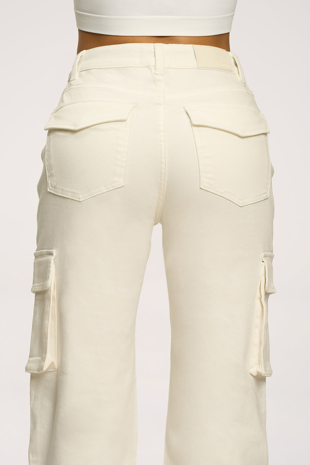 Jeansy cargo off white