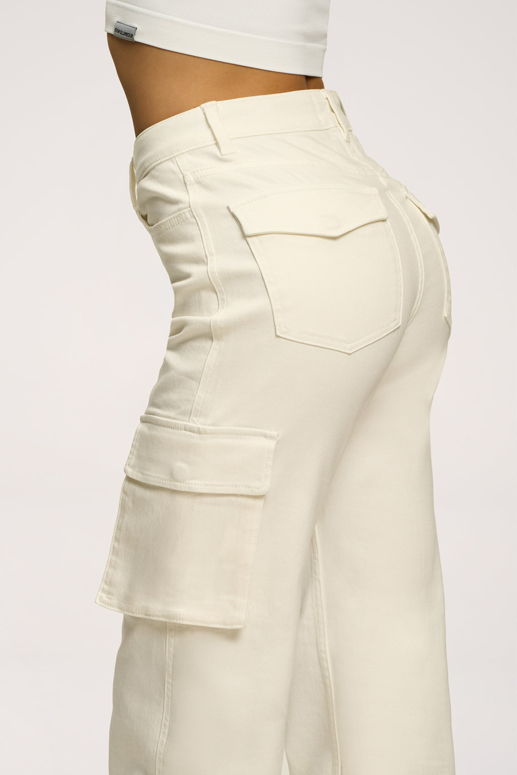 Jeansy cargo off white