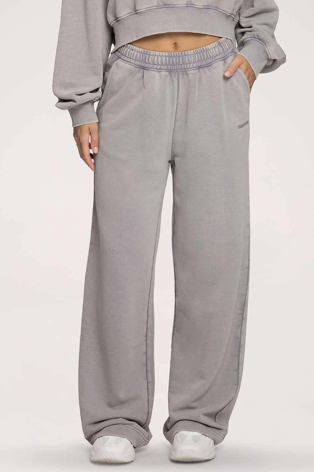 Spodnie dresowe z prostą nogawką Easy light grey