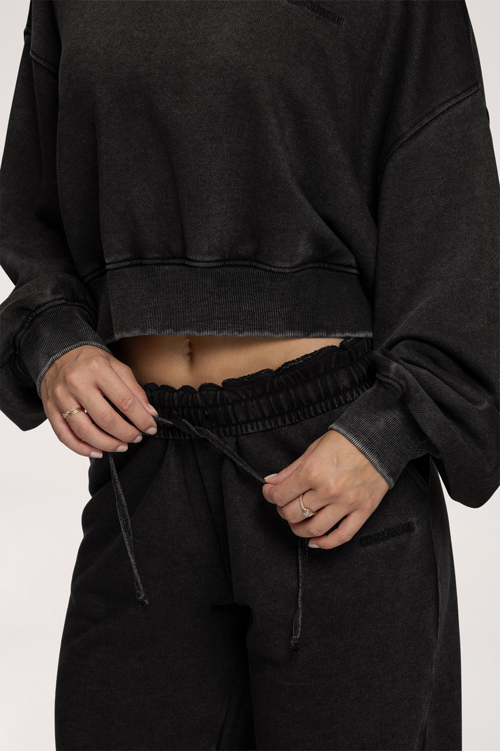Spodnie dresowe z prostą nogawką Easy black
