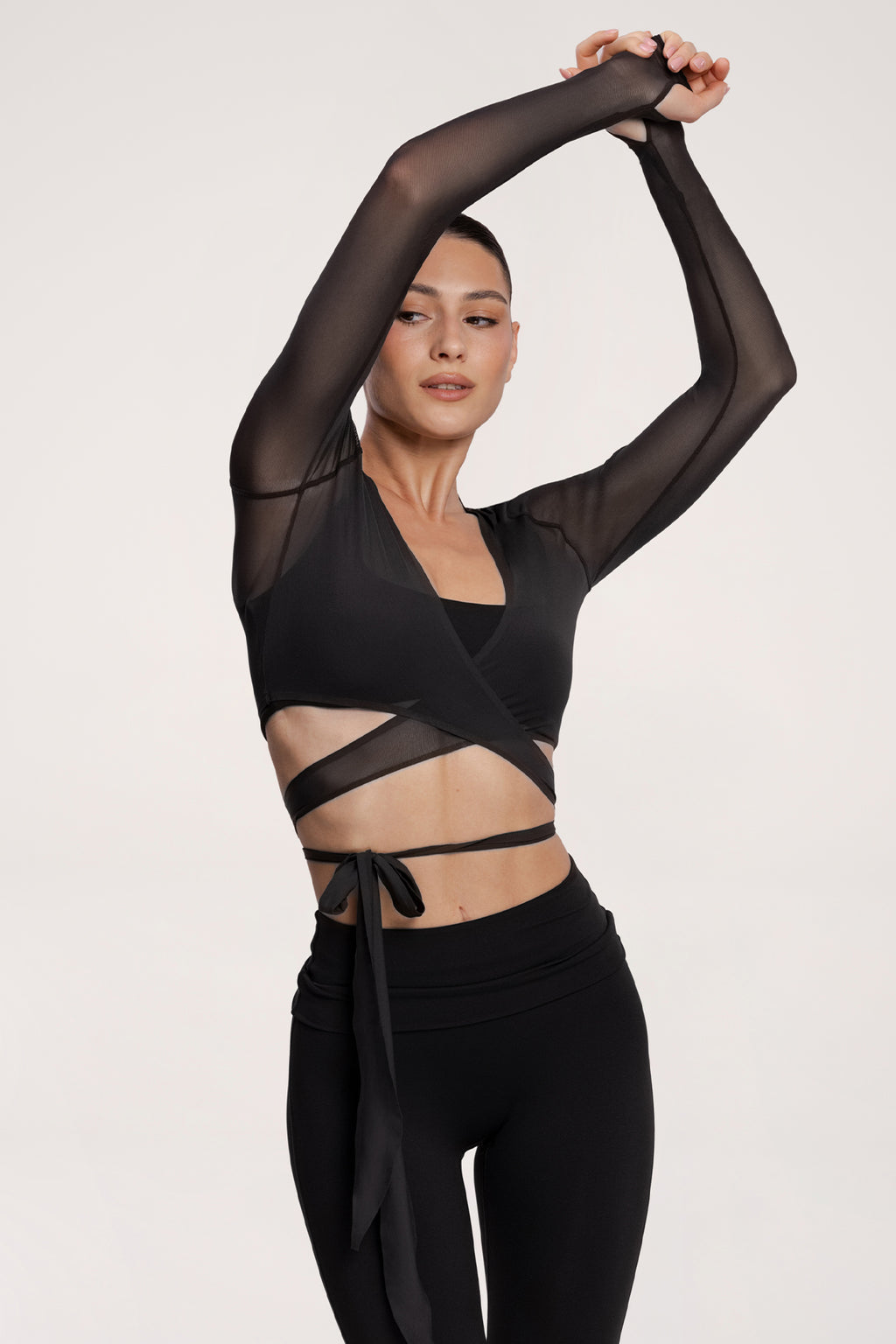 Wiązana narzutka pilates era black
