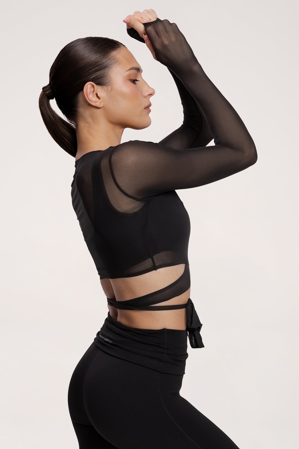 Wiązana narzutka pilates era black