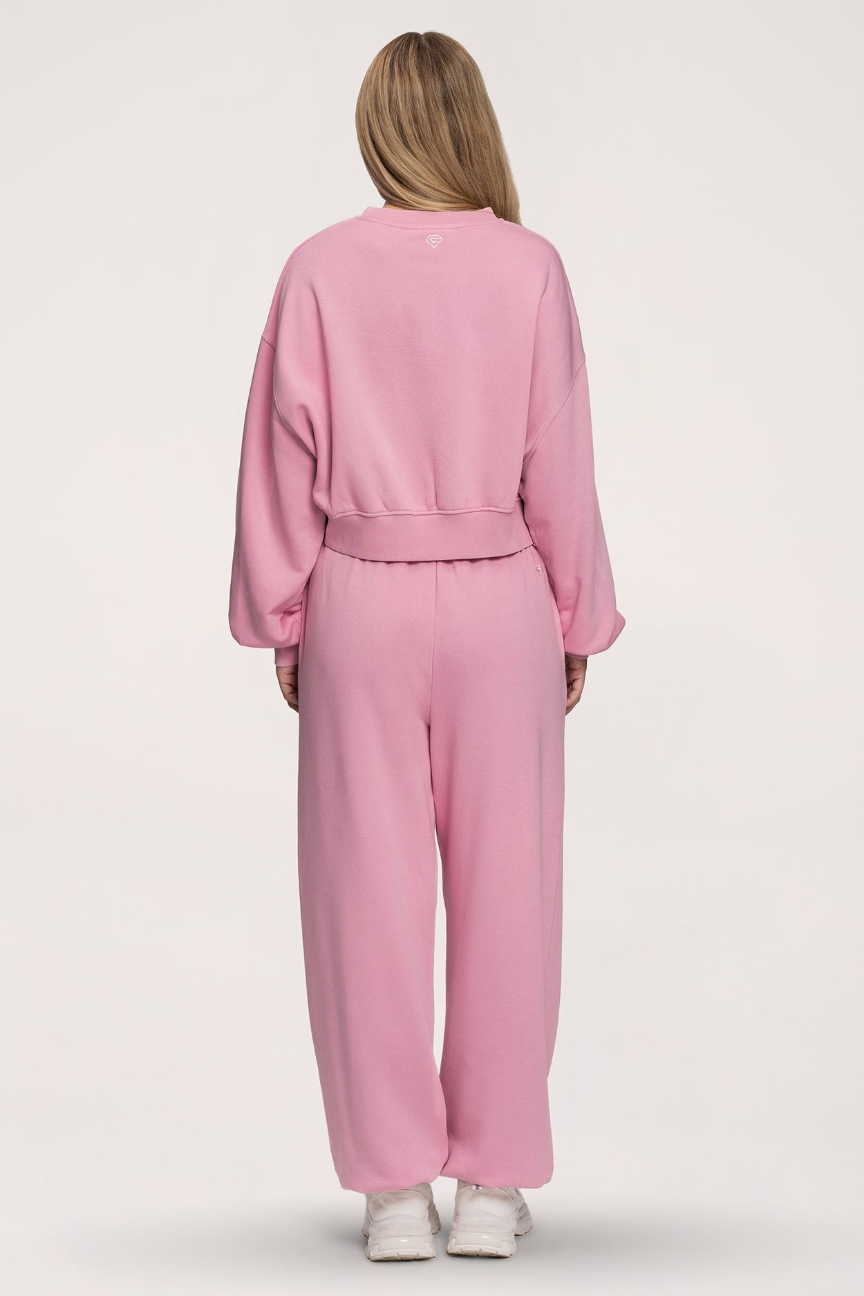 Spodnie dresowe ze ściągaczem Easy light pink