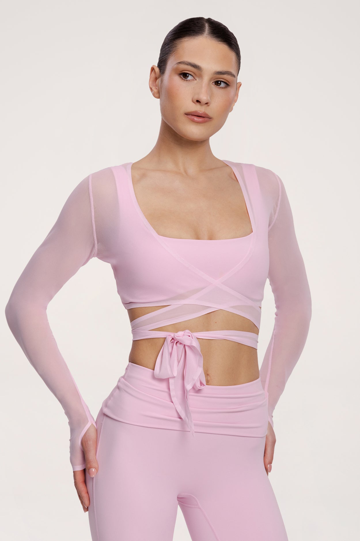Wiązana narzutka pilates era pink