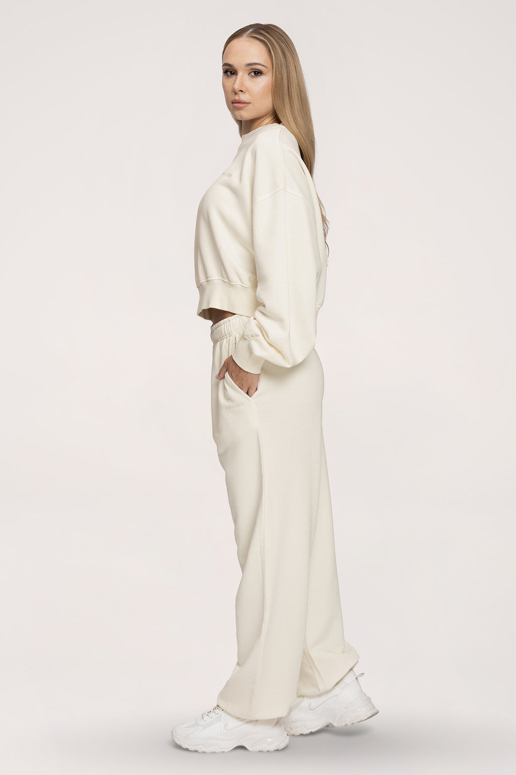 Spodnie dresowe ze ściągaczem Easy off white