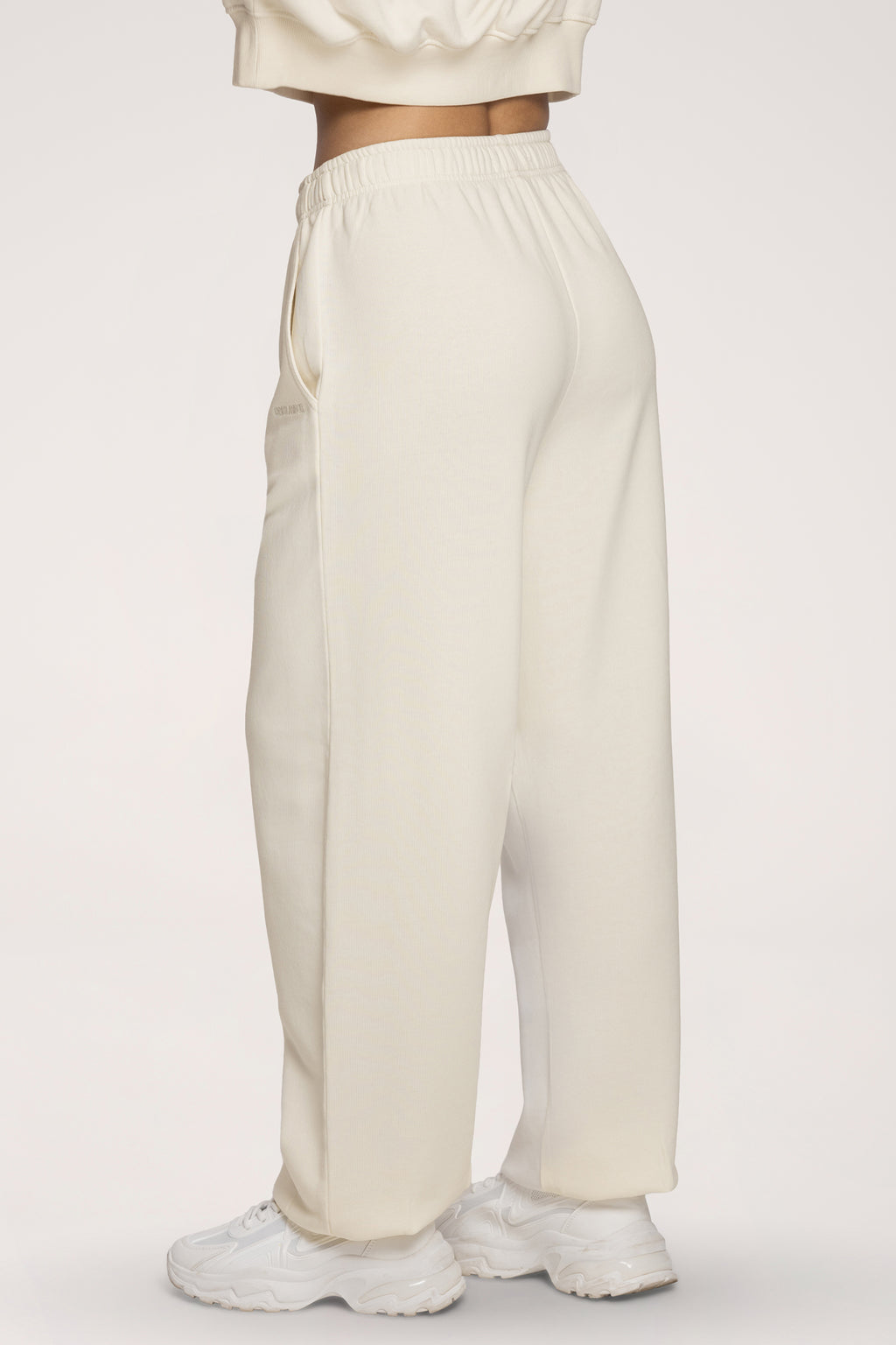 Spodnie dresowe ze ściągaczem Easy off white