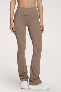 Dzwony pilates era warm beige