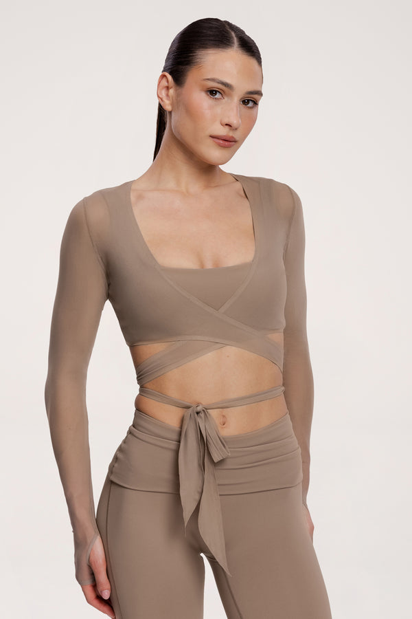 Wiązana narzutka pilates era warm beige