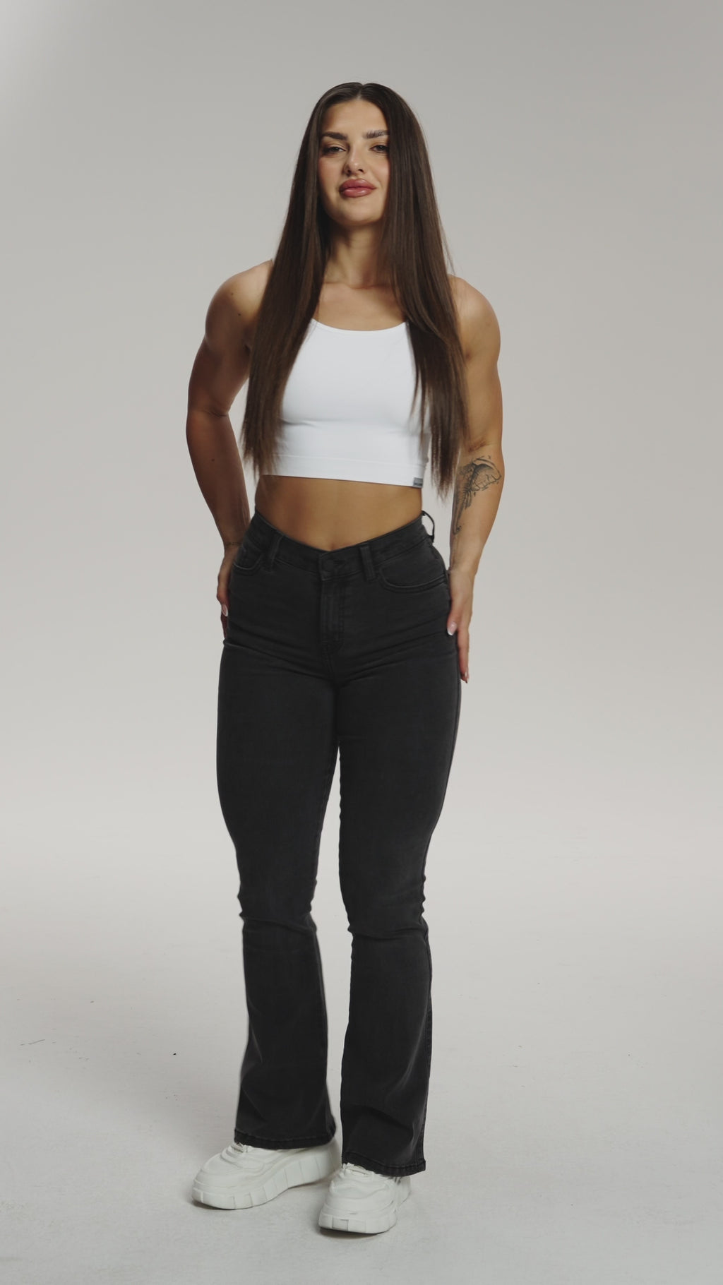 Jeansy dzwony perfect slim black